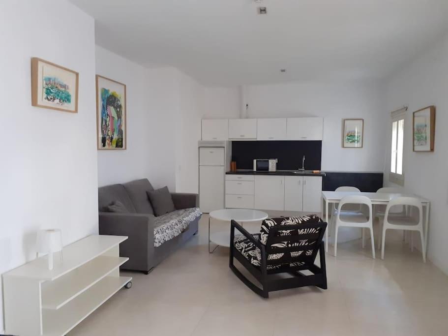Cosy Flat / Literally At The Foot Of Alhambra Διαμέρισμα Γρανάδα Εξωτερικό φωτογραφία